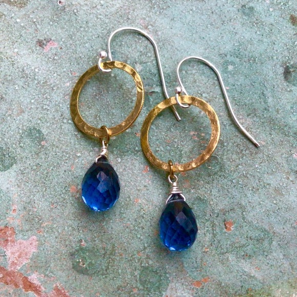 Handcrafted Sundance charm Earrings - Picture 7 of 9